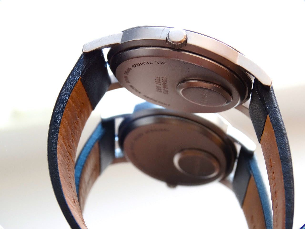 チタン製のおすすめメンズ腕時計ランキングTOP13【販売店が選ぶ】