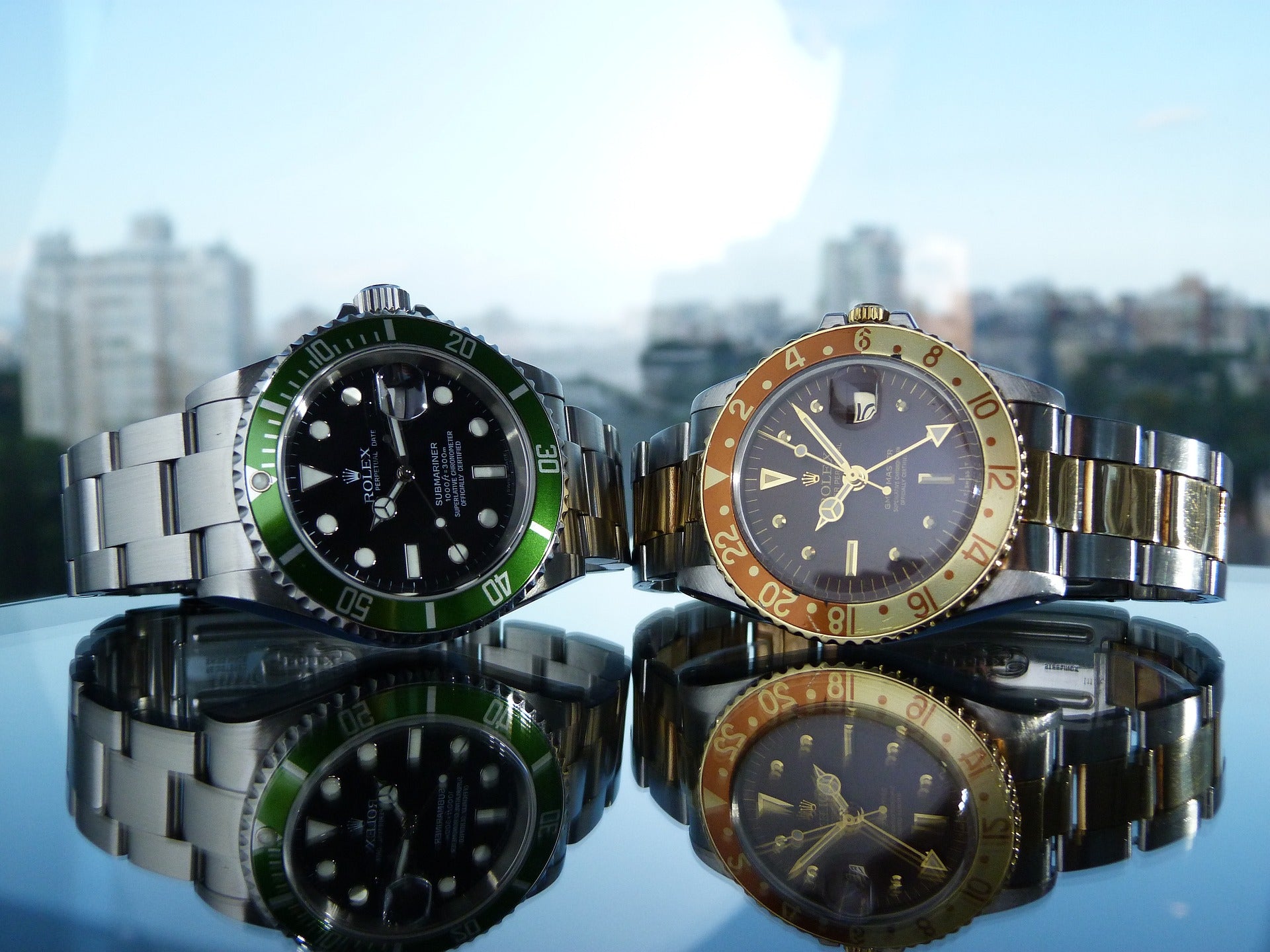 エク2  腕時計　アナログ時計　自動巻き　ロレックスなど　高級時計3万円で売ってもらえませんか