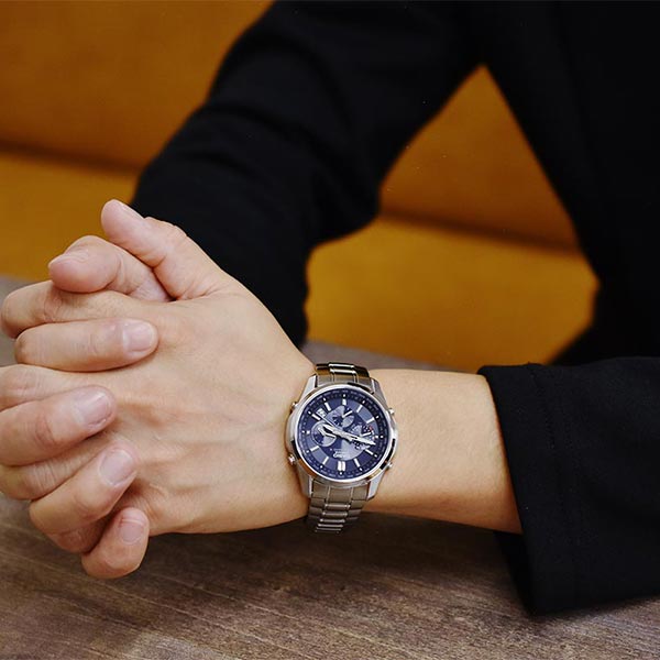 カシオ リニエージ LINEAGE リニエージ LIW-M610D-2AJF メンズ