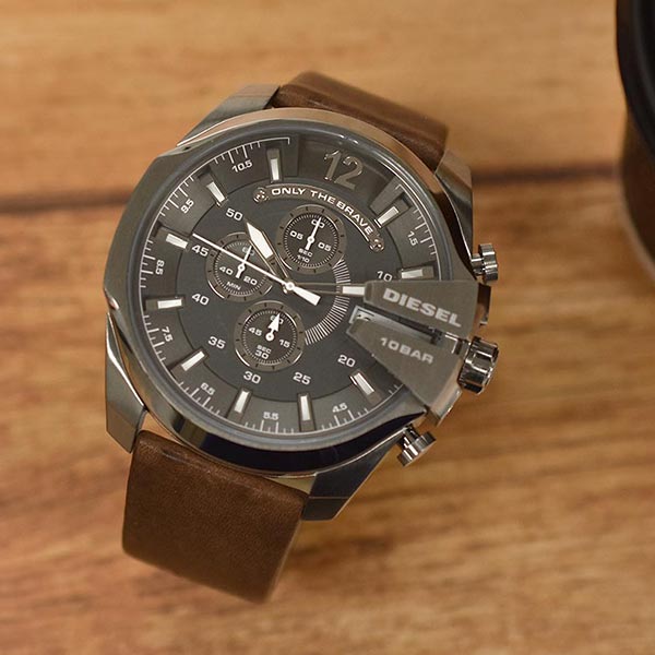 ディーゼル DIESEL メガチーフ クロノグラフ DZ4290 メンズ