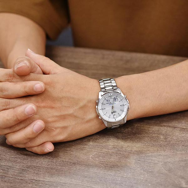 カシオ リニエージ LINEAGE LCW-M100DE-7AJF メンズ