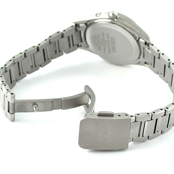 セイコー ドルチェ&エクセリーヌ DOLCE&EXCELINE ソーラー電波 電波ソーラー ソーラー チタン SWCW145 レディース