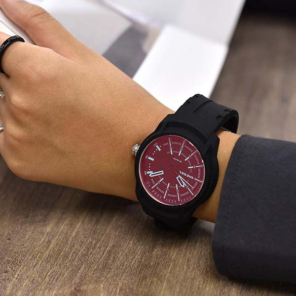 ディーゼル DIESEL アームバー DZ1819 ユニセックス