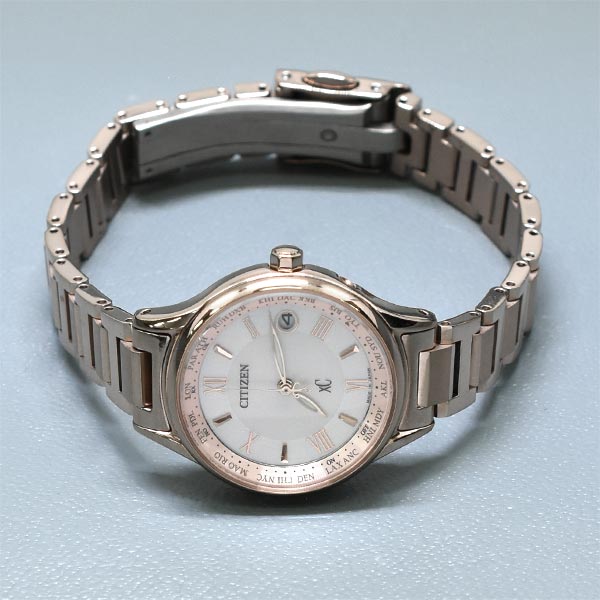 【お得な美品中古あり】シチズン クロスシー XC EC1164-53W レディース