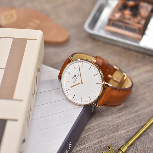 ダニエルウェリントン DANIELWELLINGTON セイントモース DW00600035(DW00100035) ユニセックス