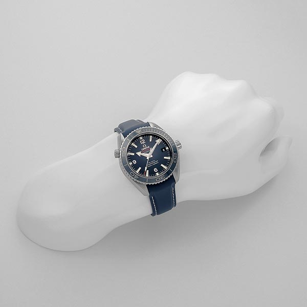 オメガ シーマスター OMEGA プラネットオーシャン 600M 232.92.42.21.03.001 メンズ