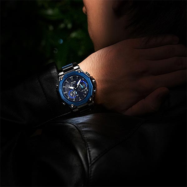 カシオ Gショック G-SHOCK MT-G カーボンモノコック MTG-B2000B-1A2JF メンズ