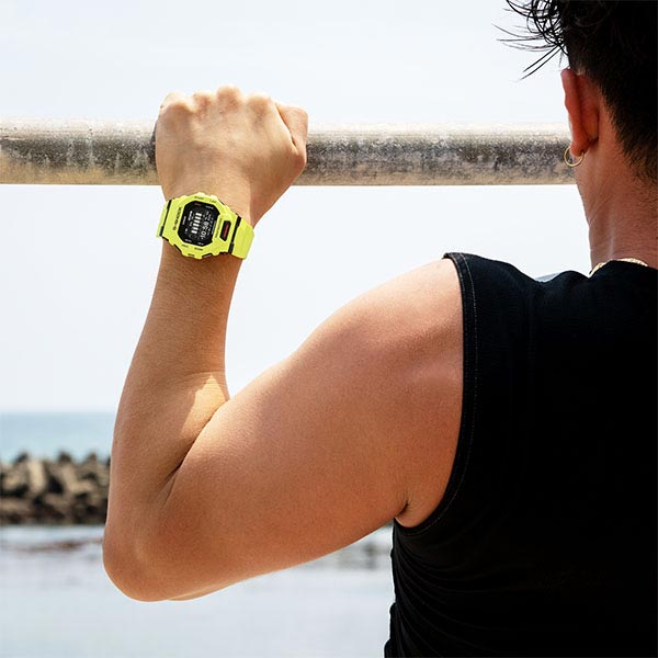 カシオ Gショック G-SHOCK G-SQUAD GBD-200-9JF メンズ