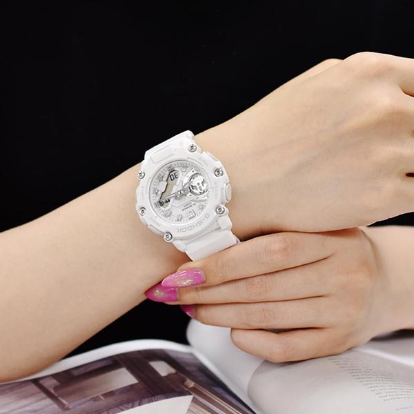 カシオ Gショック G-SHOCK GMA-S2200M-7AJF メンズ