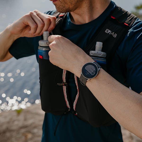 スント SUUNTO SUUNTO 9 PEAK PRO SS050809000 ユニセックス