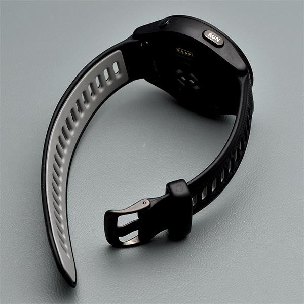 ガーミン GARMIN Forerunner 265 Black 010-02810-40 ユニセックス