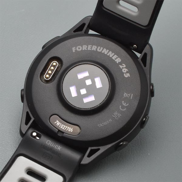 ガーミン GARMIN Forerunner 265 Black 010-02810-40 ユニセックス