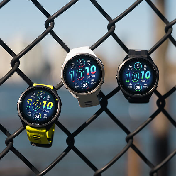 ガーミン GARMIN Forerunner 965 010-02809-61 ユニセックス