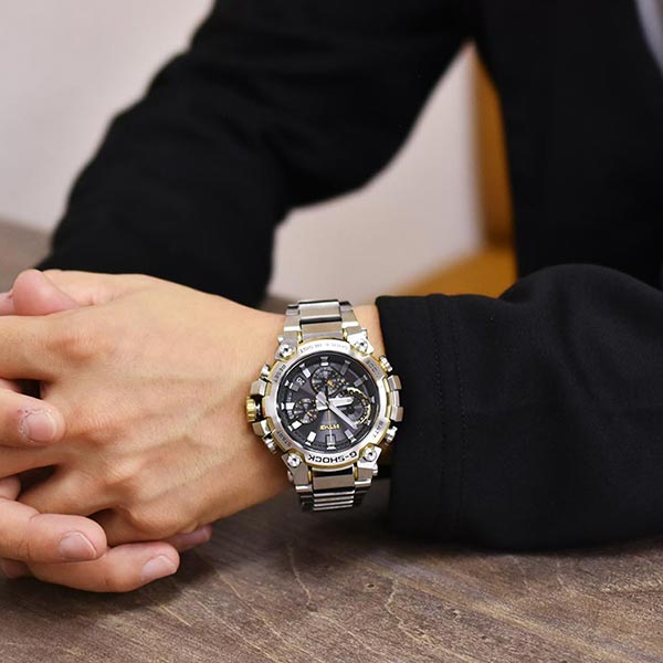 カシオ Gショック G-SHOCK MTG MTG-B3000D-1A9JF メンズ