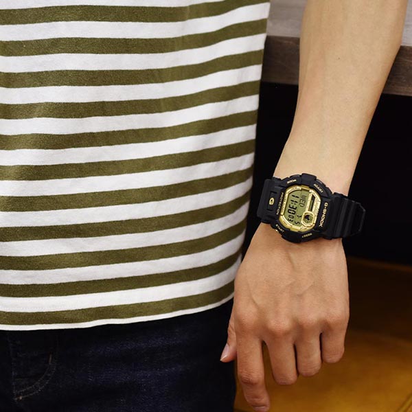 カシオ Gショック G-SHOCK GD-350 BLACK&GOLD GD-350GB-1JF メンズ