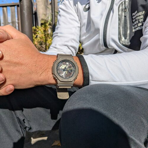 【お得な美品中古あり】カシオ Gショック G-SHOCK GA-B2100CT-5AJF メンズ