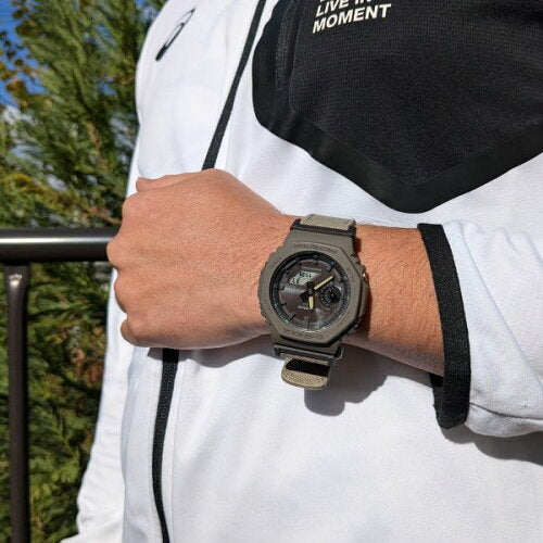 【お得な美品中古あり】カシオ Gショック G-SHOCK GA-B2100CT-5AJF メンズ