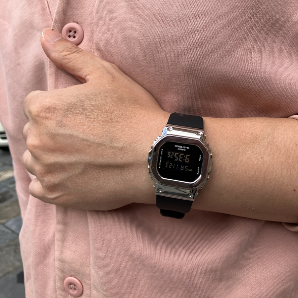 【お得な美品中古あり】カシオ Gショック G-SHOCK GM-S5600U-1JF ユニセックス