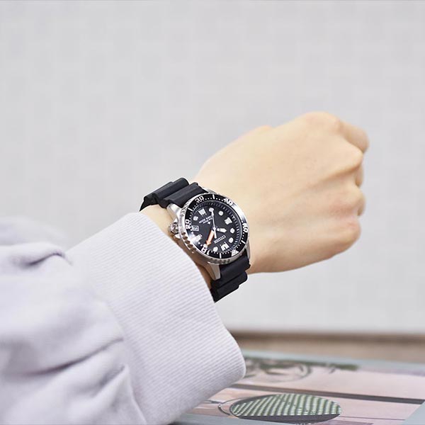 シチズン プロマスター PROMASTER MARINEシリーズ EO2020-08E ユニセックス