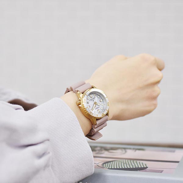 シチズン プロマスター PROMASTER MARINEシリーズ EO2023-00A ユニセックス