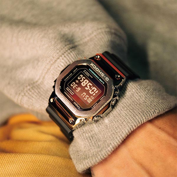 カシオ Gショック G-SHOCK Rainbow Brick Wall GM-5600RW-1JF メンズ