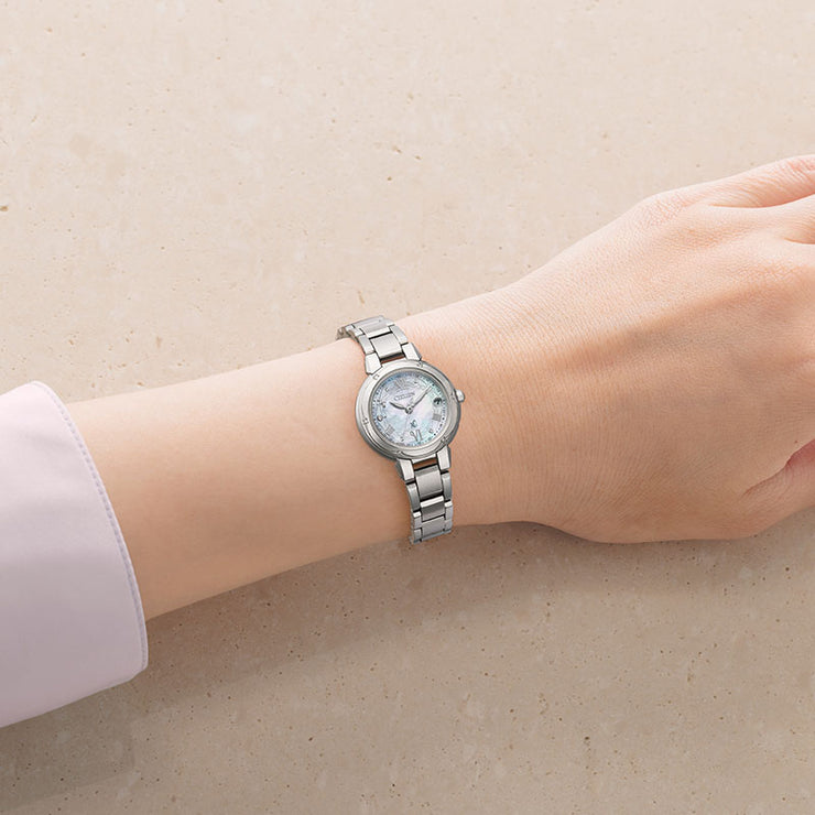 シチズン クロスシー CITIZEN xC basic collection クロスシー30周年記念限定モデル 世界限定1200本 ES9431-51D レディース ソーラー電波 エコドライブ