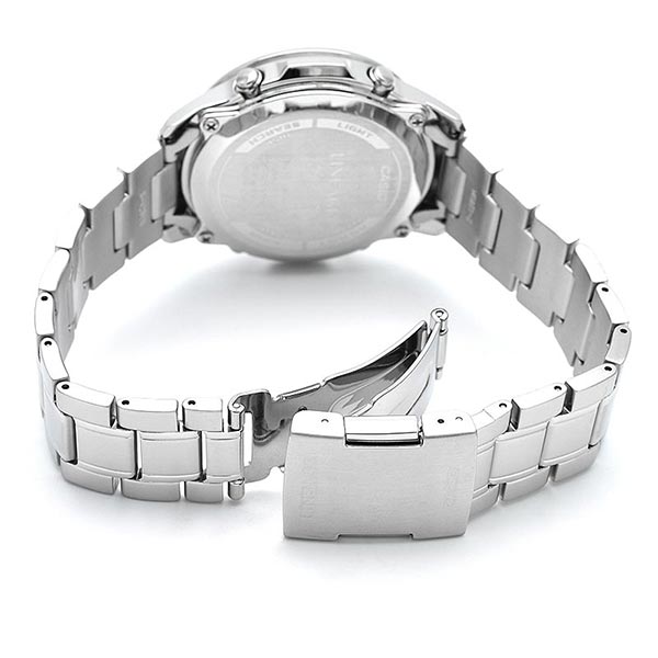 カシオ リニエージ LINEAGE ソーラー電波 LCW-M300D-1AJF メンズ