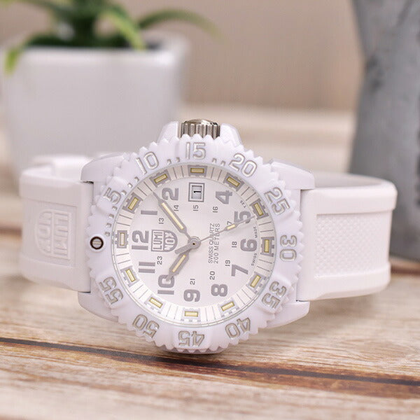 ルミノックス LUMINOX ネイビーシールズ ホワイトアウト 3057.WO メンズ