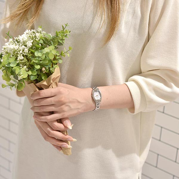 シチズン ウィッカ wicca ソーラーテック KH8-713-11 レディース