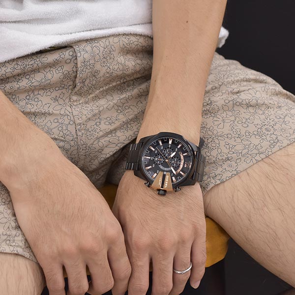 ディーゼル DIESEL メガチーフ クロノグラフ DZ4309 メンズ