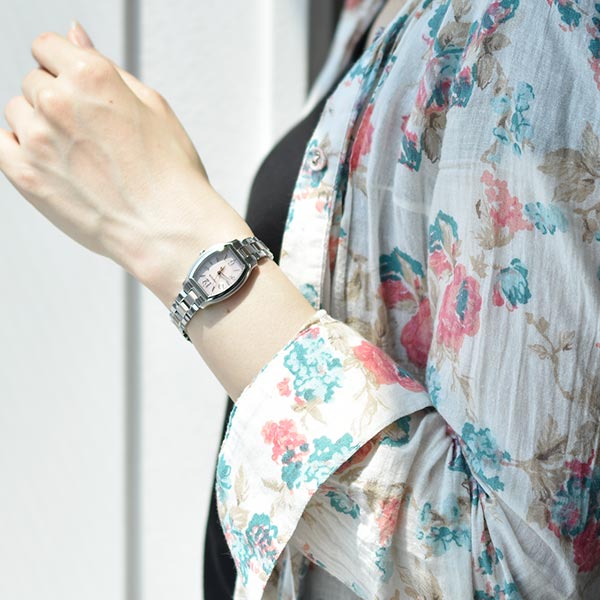 シチズン ウィッカ wicca ソーラー KH8-730-93 レディース