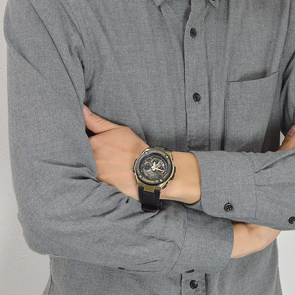 カシオ Gショック G-SHOCK GST-W300G-1A9JF メンズ