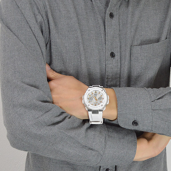 カシオ Gショック G-SHOCK GST-W300-7AJF メンズ