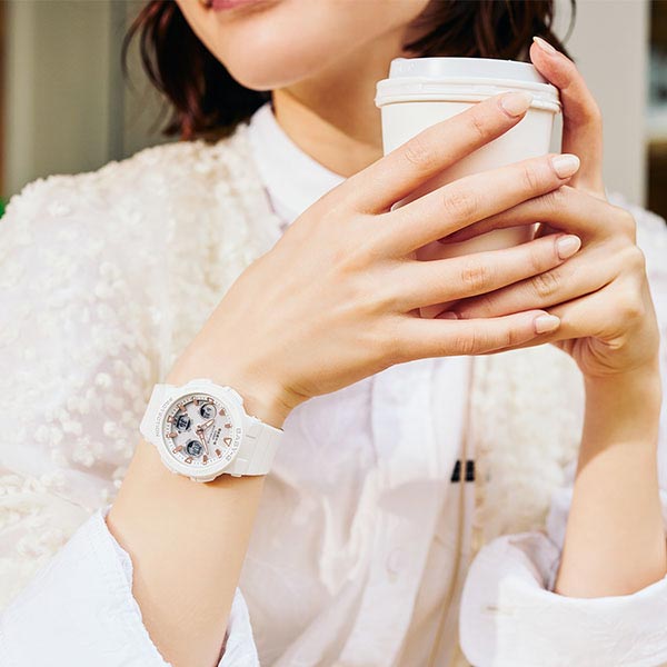 カシオ ベビーG CASIO BABY-G BGA-2500-7AJF 電波 ソーラー Beach Traveler Series ネオンイルミネーター 電波時計 レディース 腕時計 ホワイト 時計