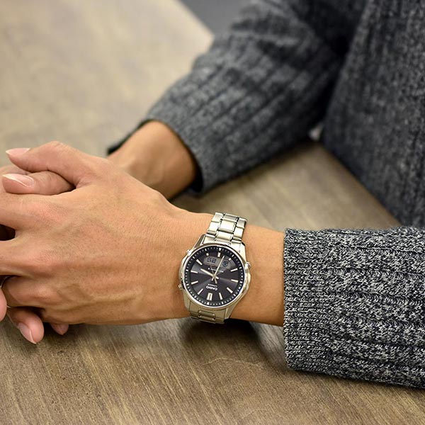 カシオ リニエージ LINEAGE ソーラー チタン LCW-M100TSE-1AJF メンズ