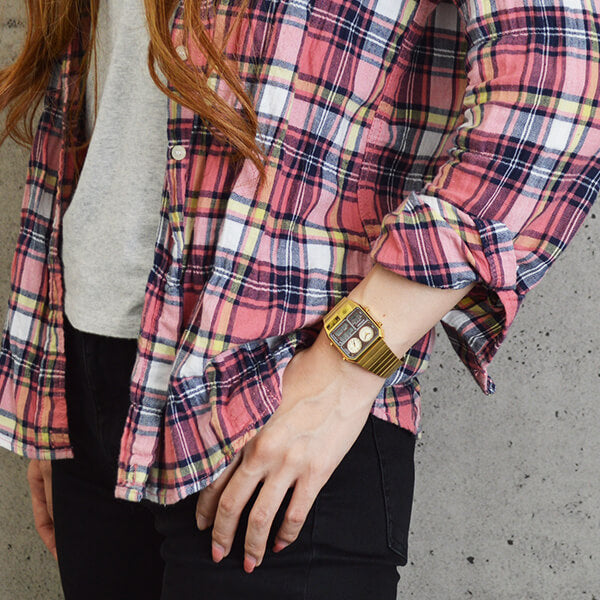 シチズン CITIZEN アナデジテンプ 流通限定モデル JG2103-72X ユニセックス