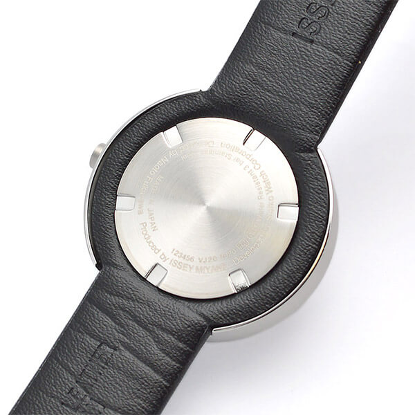 イッセイミヤケ ISSEYMIYAKE NY0P004 メンズ