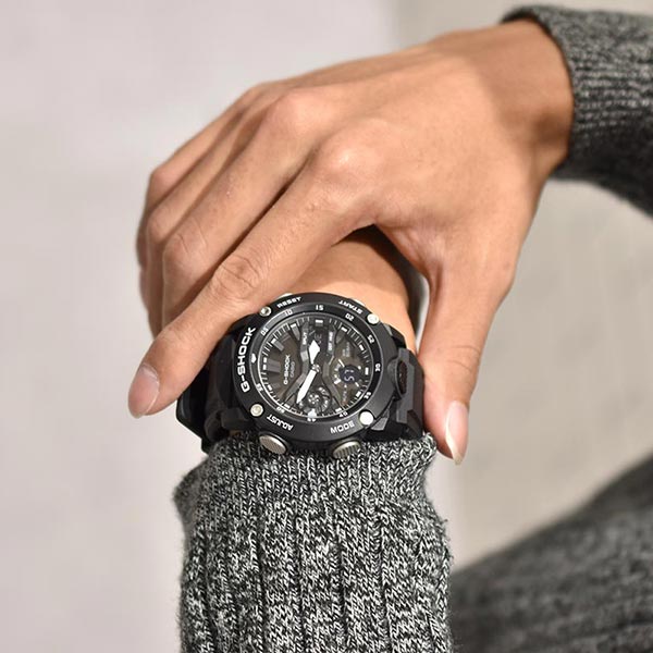 カシオ Gショック G-SHOCK カーボンコアガード構造 GA-2000S-1AJF メンズ
