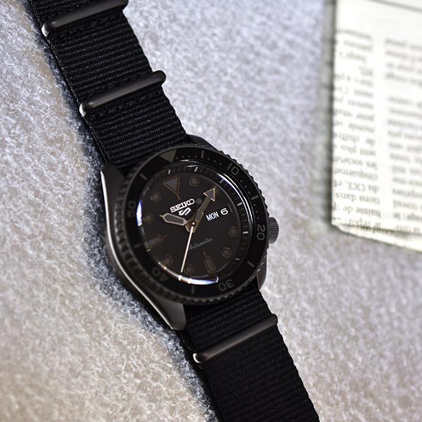 セイコー5スポーツ SEIKO5sports Street Style SBSA025 メンズ