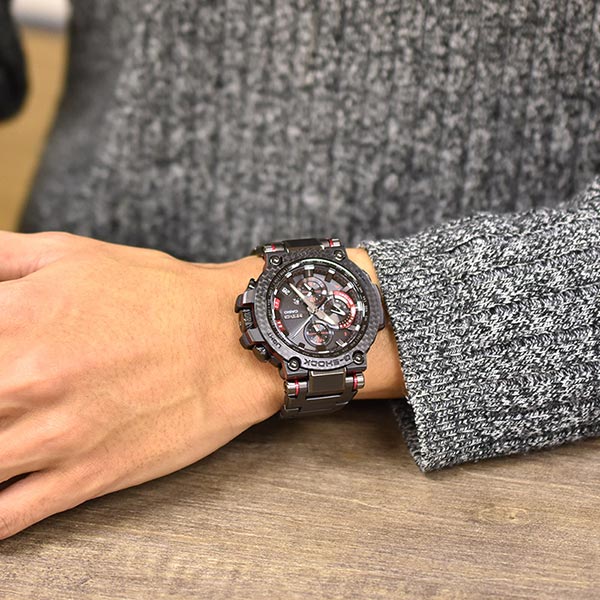 カシオ Gショック G-SHOCK Bluetooth 電波ソーラー MTG-B1000XBD-1AJF メンズ