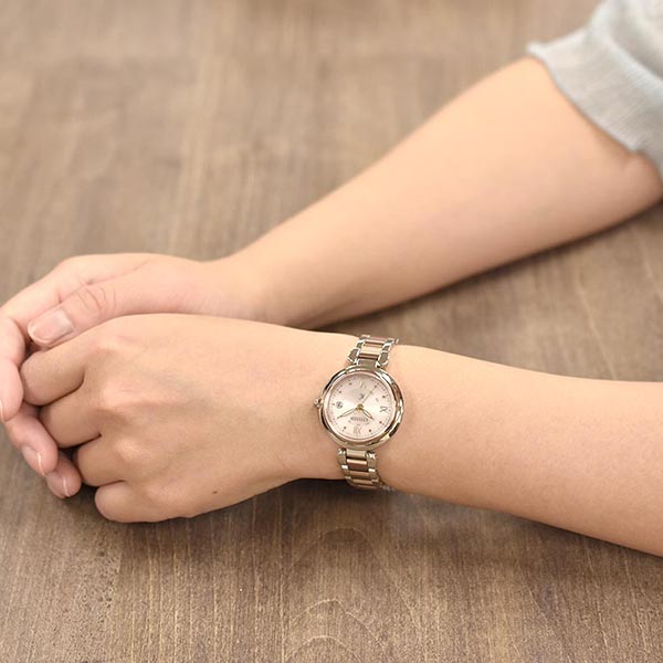 シチズン クロスシー XC mizu collection エコ・ドライブ電波時計 Cal.H060 ES9465-50W レディース