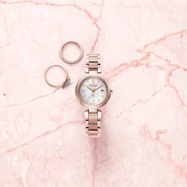 シチズン クロスシー XC mizu collection エコ・ドライブ電波時計 Happy Flight Cal.H060 ES9464-52A レディース