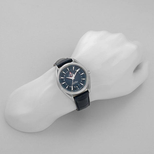 オメガ シーマスター OMEGA AQUA TERRA 150M コーアクシャル クロノメーター GMT 231.13.43.22.03.001 メンズ