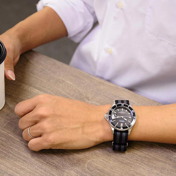 セイコー SEIKO ショップ限定SEIKOソーラー SZEV014 メンズ