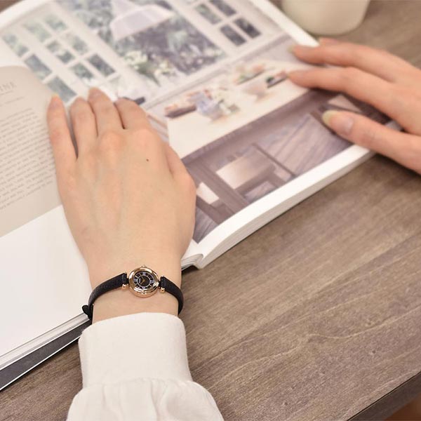 シチズン キー Kii: エコ・ドライブ ラウンドモデル Cal.G626 EG7082-15E レディース