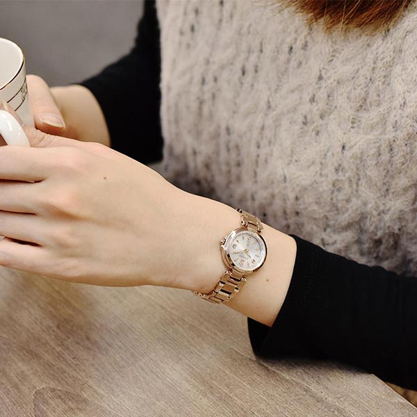 シチズン クロスシー XC エコ・ドライブ電波時計 ハッピーフライト EC1037-51A レディース