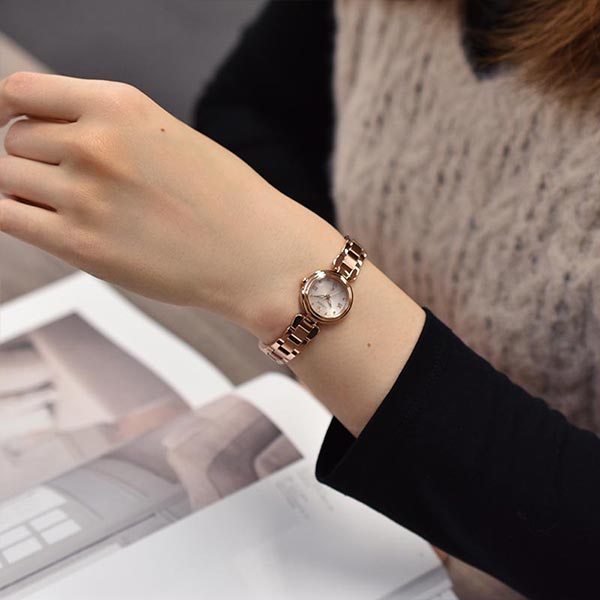 シチズン クロスシー XC mizu collection エコ・ドライブ EW5572-56W レディース