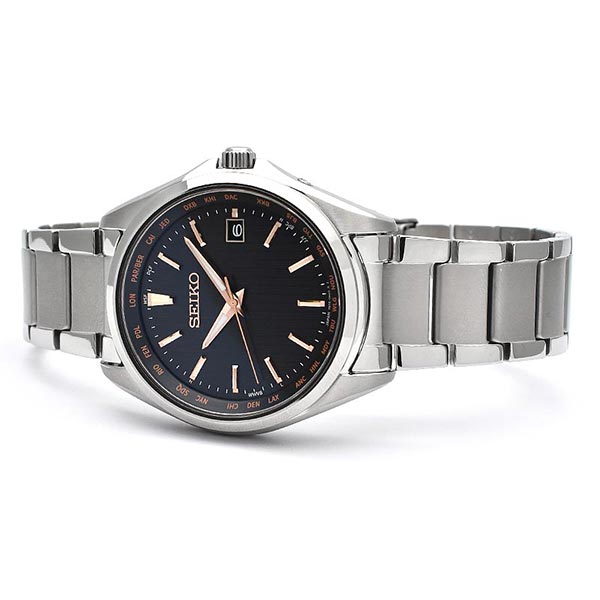 セイコーセレクション SEIKOSELECTION ワールドタイム ソーラー電波 チタン SBTM293 メンズ
