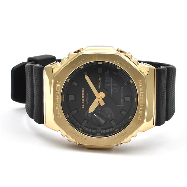 カシオ Gショック G-SHOCK METAL COVERED BLACK × GOLD GM-2100G-1A9JF メンズ