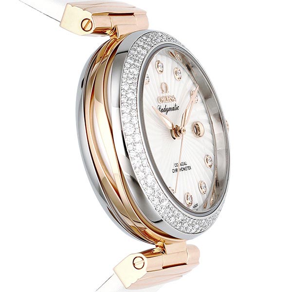 オメガ デビル OMEGA レディマティック LADYMATIC コーアクシャル クロノメーター 425.27.34.20.55.001 レディース